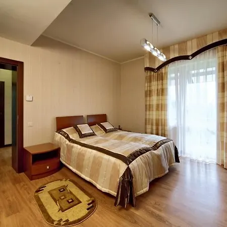 Aparthotel грааль, лікувально-діагностичний курортний комплекс Truskavets