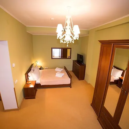 грааль, лікувально-діагностичний курортний комплекс Aparthotel Truskavets